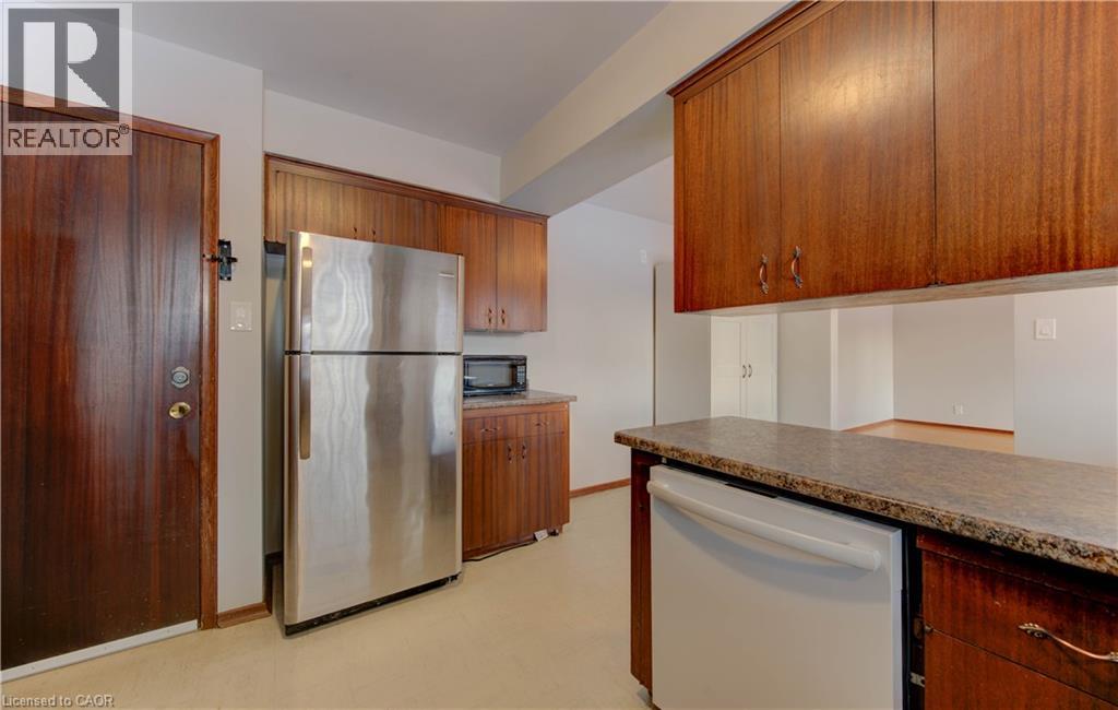 50 Fairlawn Road, Kitchener, Ontario  N2C 1X9 - Photo 13 - 40792864