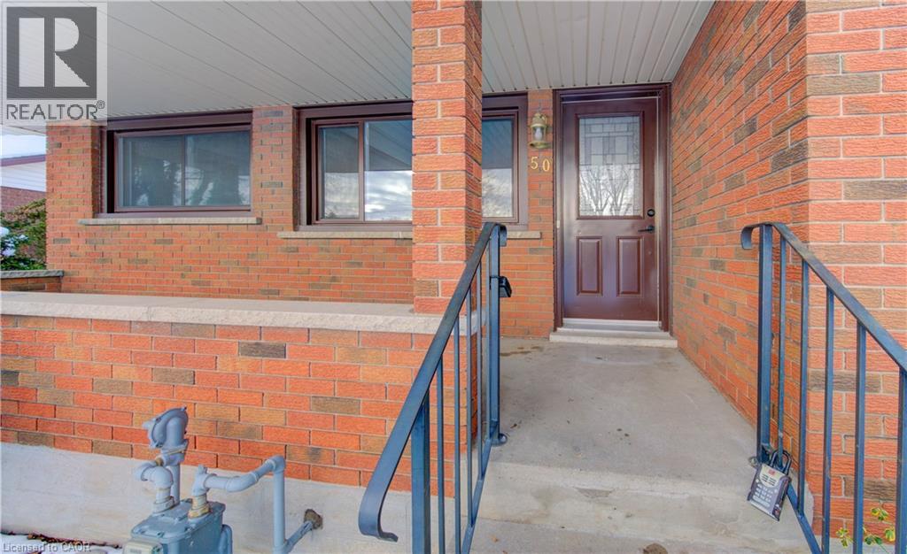 50 Fairlawn Road, Kitchener, Ontario  N2C 1X9 - Photo 4 - 40792864