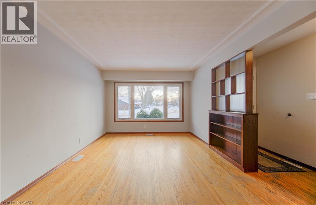 50 Fairlawn Road, Kitchener, Ontario  N2C 1X9 - Photo 7 - 40792864