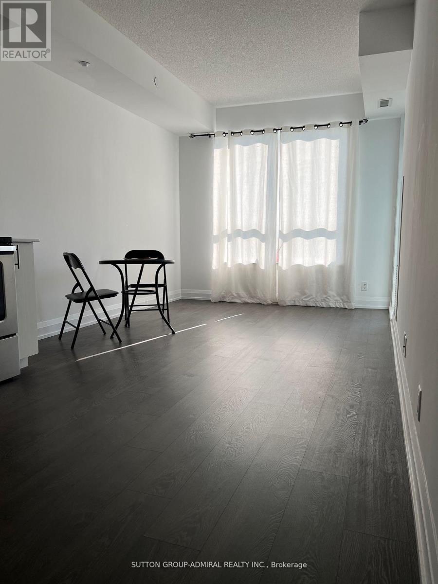 319 - 7900 Bathurst Street, Vaughan (Beverley Glen), Ontario  L4J 0E1 - Photo 5 - N12612656