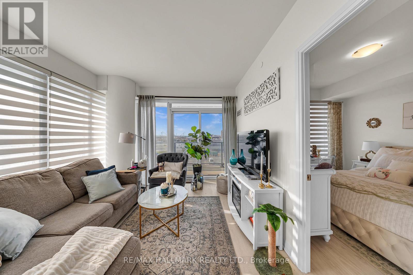 427 - 9000 Jane Street, Vaughan (Vellore Village), Ontario  L4K 0M6 - Photo 12 - N12612690