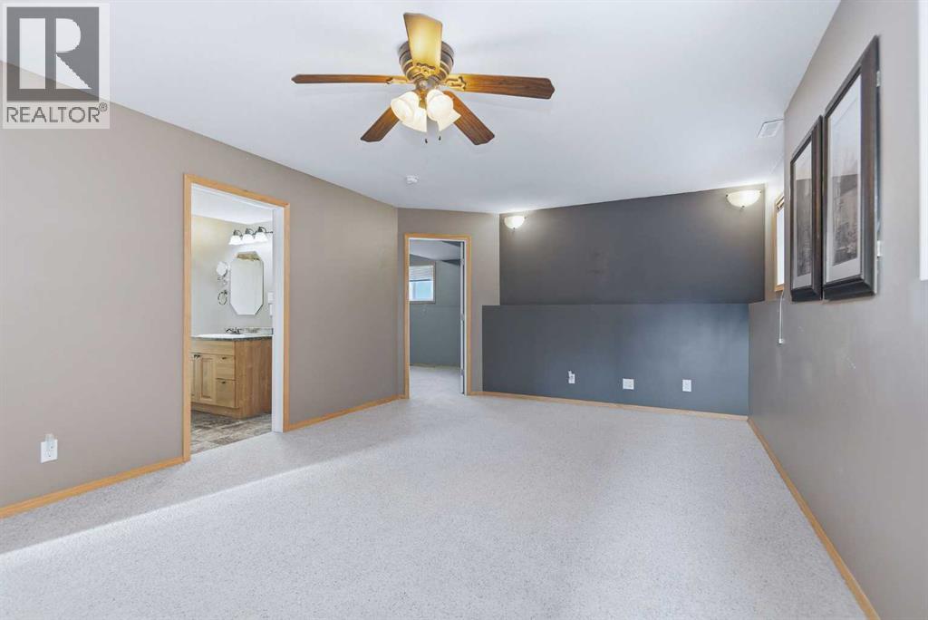 256 Deschner Close, Red Deer, Alberta T4R 3C2 - Photo 20 - A2272429