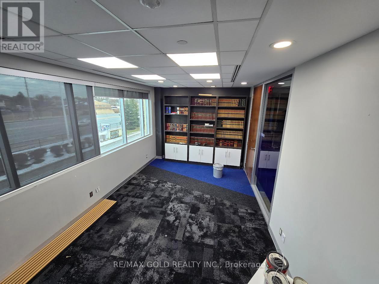 226 - 2980 Drew Road, Mississauga, Ontario  L4T 0A7 - Photo 2 - W12612636