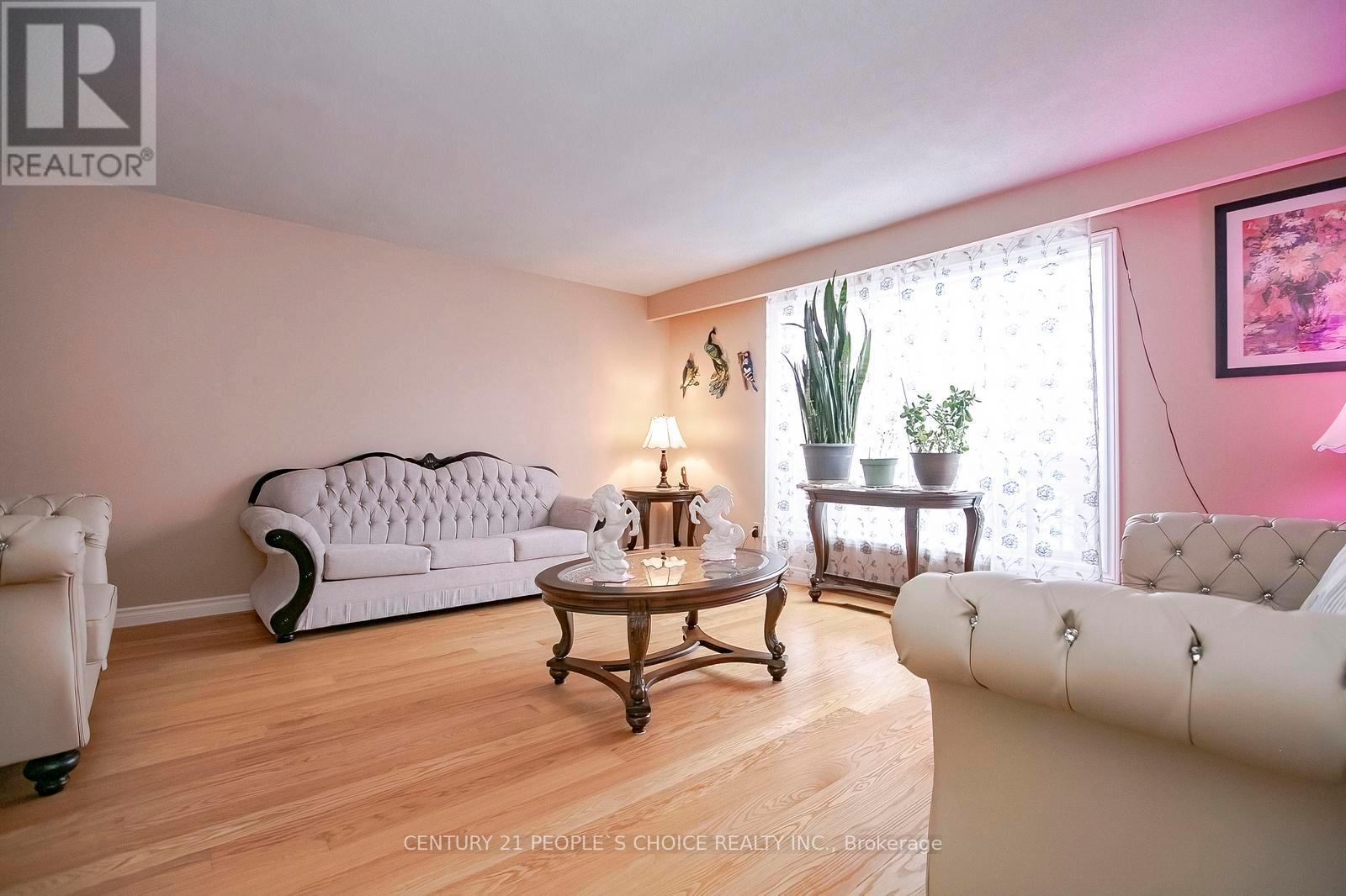 17 Ashurst Crescent, Brampton, Ontario  L6V 3N6 - Photo 20 - W12612642