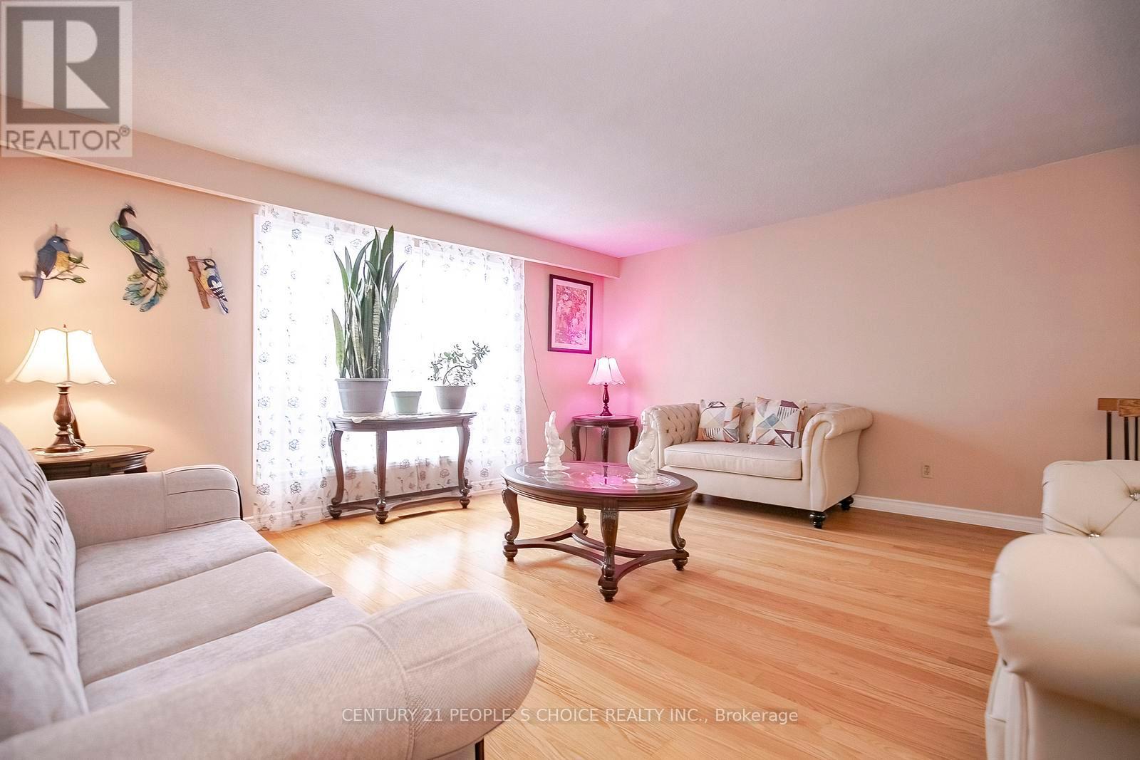 17 Ashurst Crescent, Brampton, Ontario  L6V 3N6 - Photo 21 - W12612642