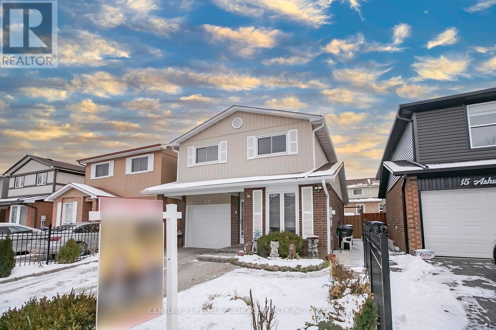 17 Ashurst Crescent, Brampton, Ontario  L6V 3N6 - Photo 3 - W12612642