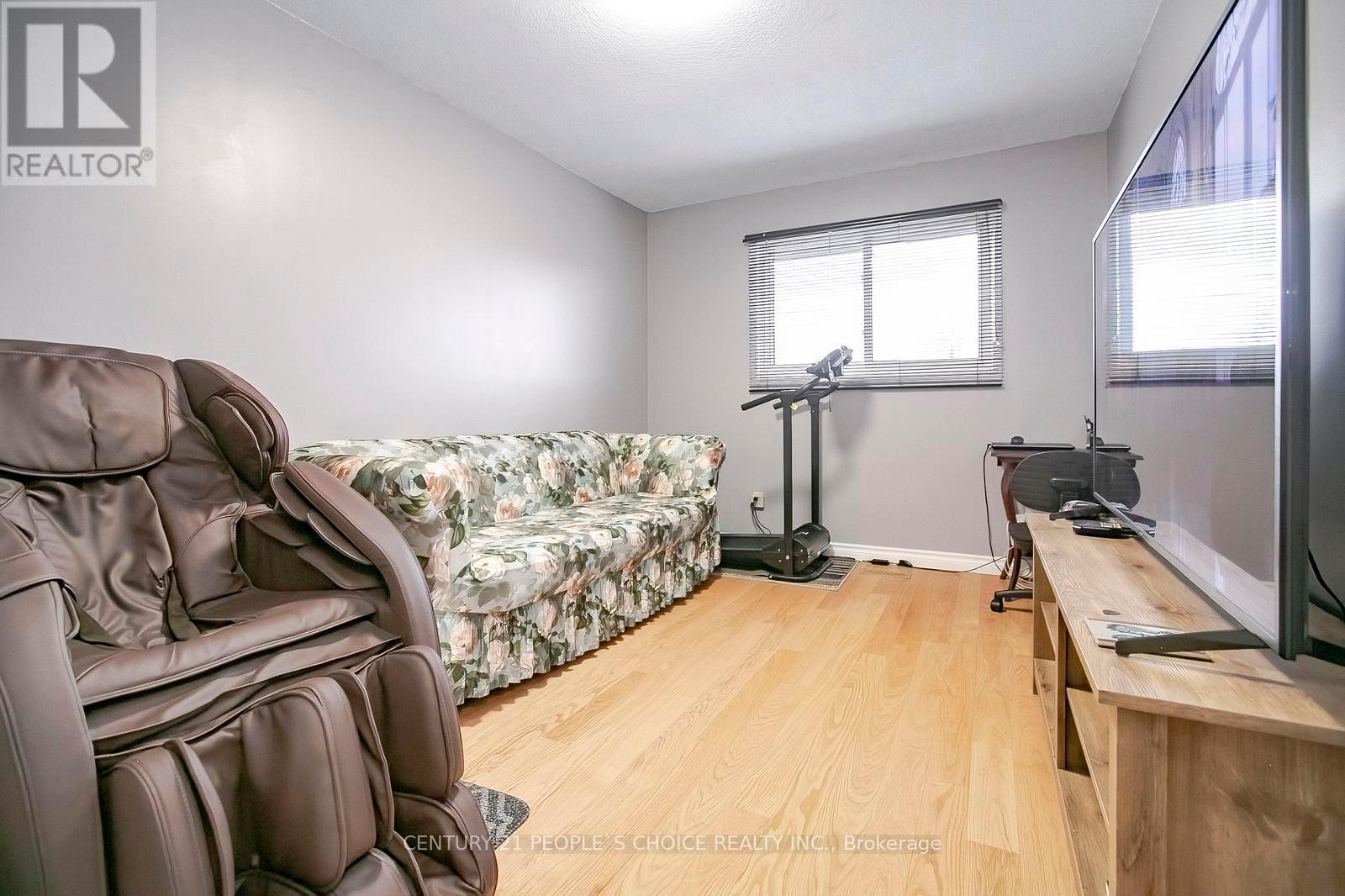 17 Ashurst Crescent, Brampton, Ontario  L6V 3N6 - Photo 32 - W12612642