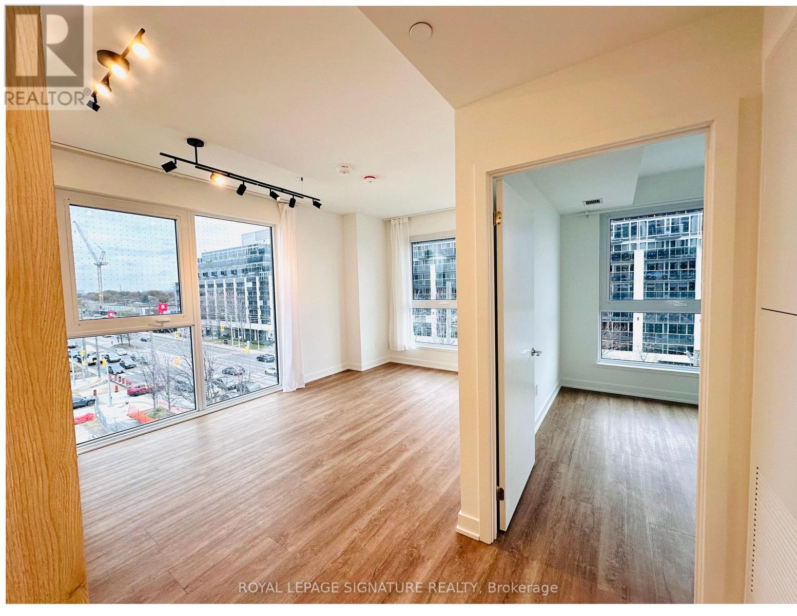 431 - 1007 The Queensway, Toronto, Ontario  M8Z 6C7 - Photo 3 - W12612644