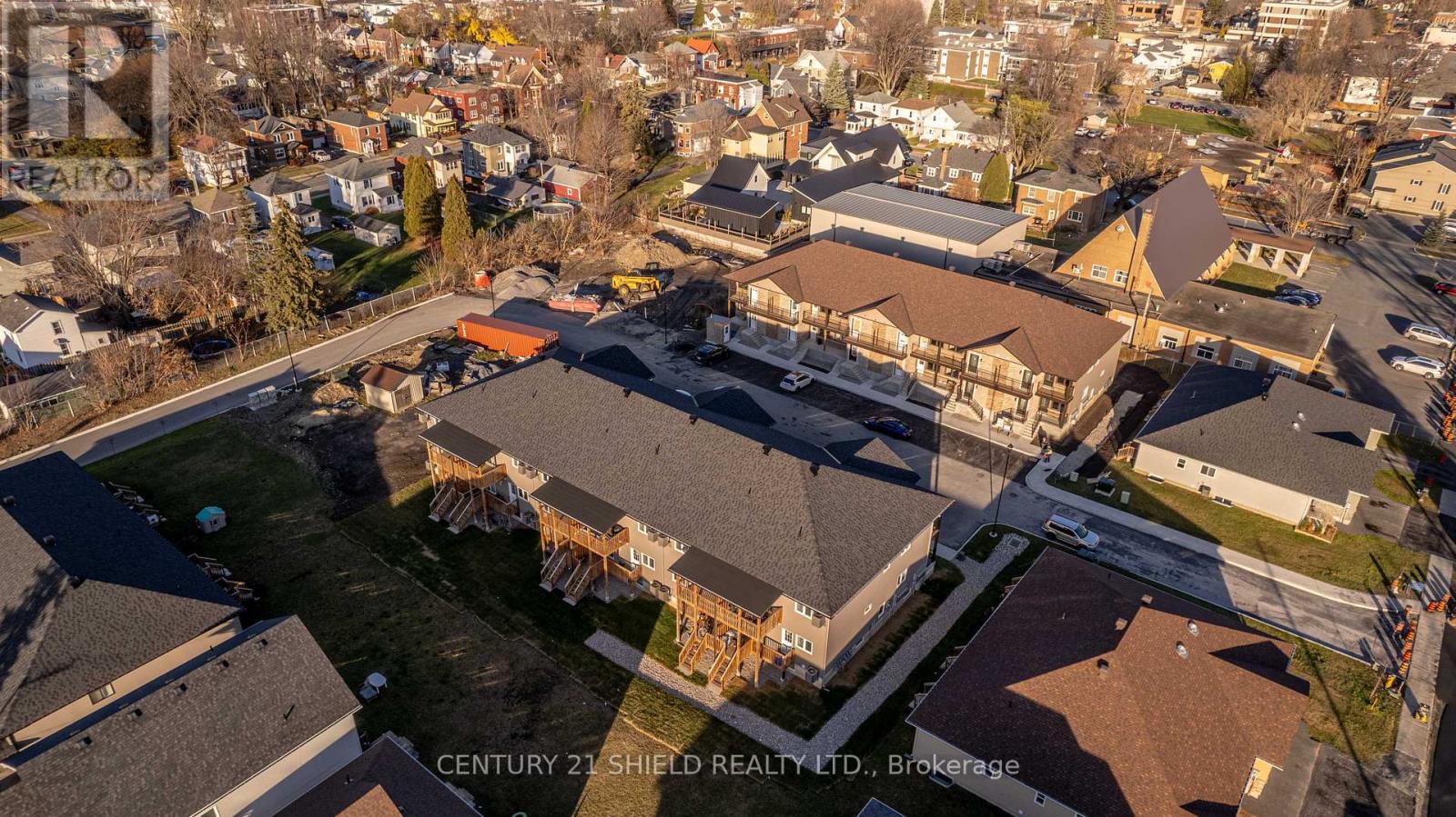 307 Kooiman Avenue, Cornwall, Ontario K6J 0C4 - Photo 7 - X12612700