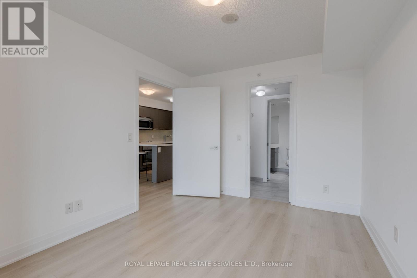 E406 - 555 Wilson Avenue, Toronto, Ontario  M3H 0C5 - Photo 16 - C12587666