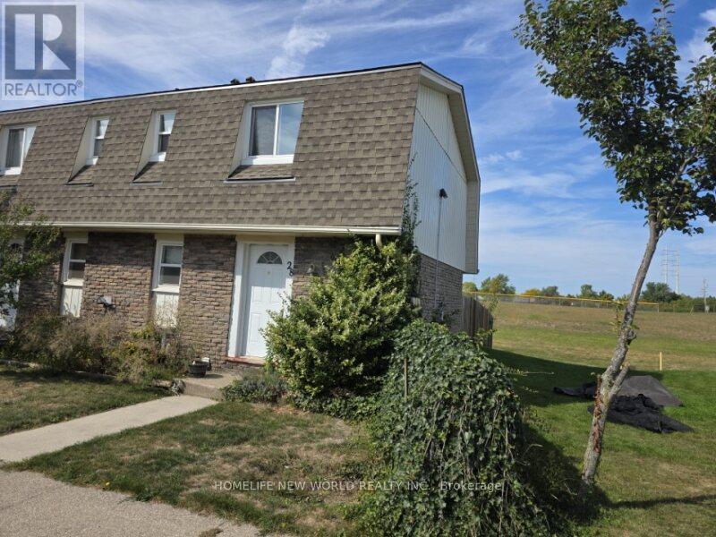 28 - 131 Rockwood Avenue, St. Catharines, Ontario  L2P 3K4 - Photo 9 - X12612608