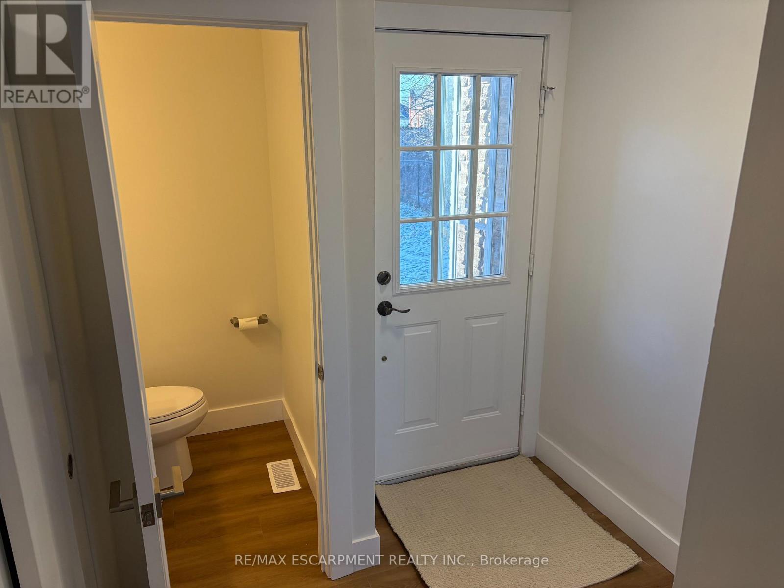 10 - 149 St Catharines Street, West Lincoln (Smithville), Ontario  L0R 2A0 - Photo 11 - X12612638