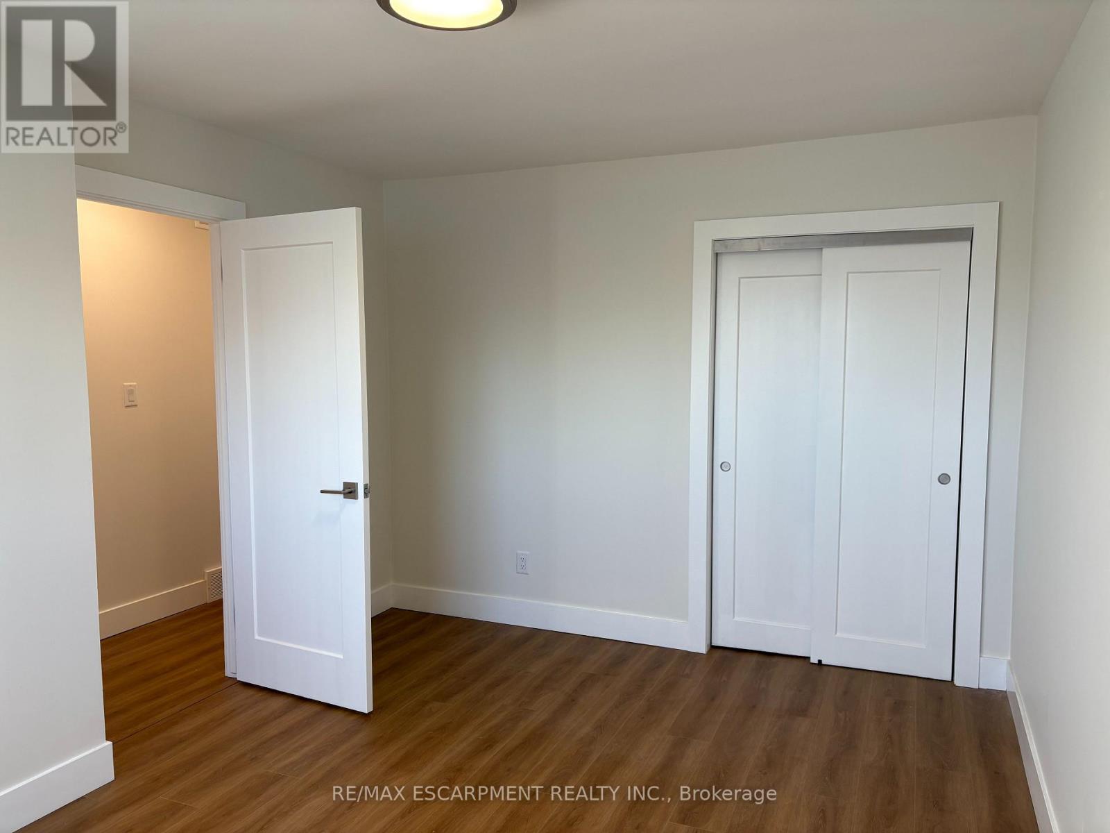 10 - 149 St Catharines Street, West Lincoln (Smithville), Ontario  L0R 2A0 - Photo 14 - X12612638