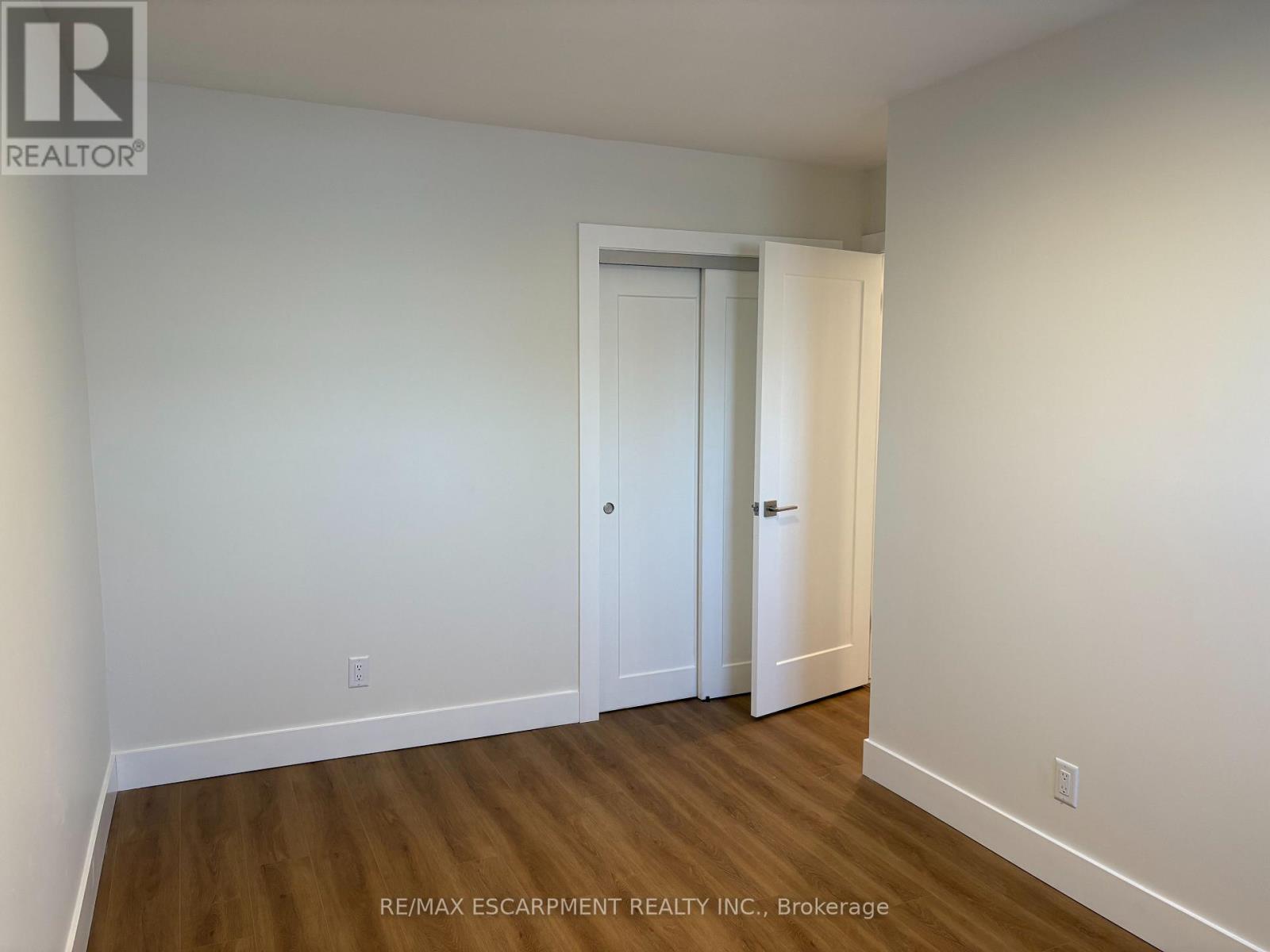 10 - 149 St Catharines Street, West Lincoln (Smithville), Ontario  L0R 2A0 - Photo 16 - X12612638