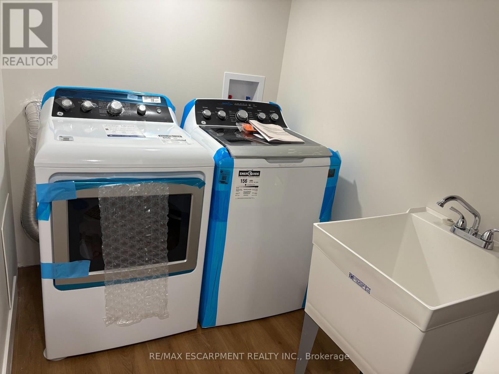 10 - 149 St Catharines Street, West Lincoln (Smithville), Ontario  L0R 2A0 - Photo 22 - X12612638