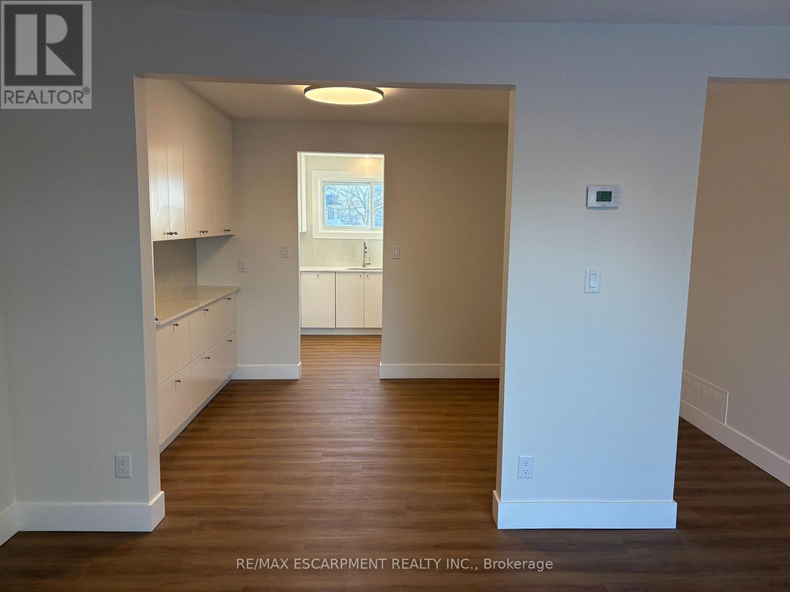 10 - 149 St Catharines Street, West Lincoln (Smithville), Ontario  L0R 2A0 - Photo 5 - X12612638