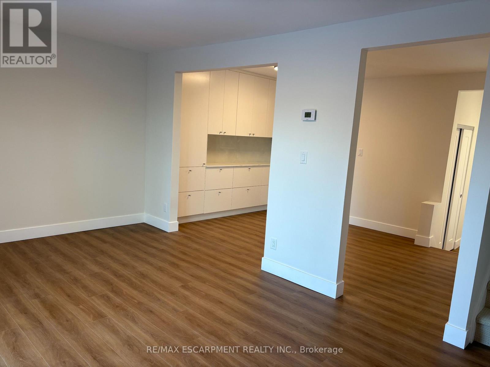 10 - 149 St Catharines Street, West Lincoln (Smithville), Ontario  L0R 2A0 - Photo 6 - X12612638