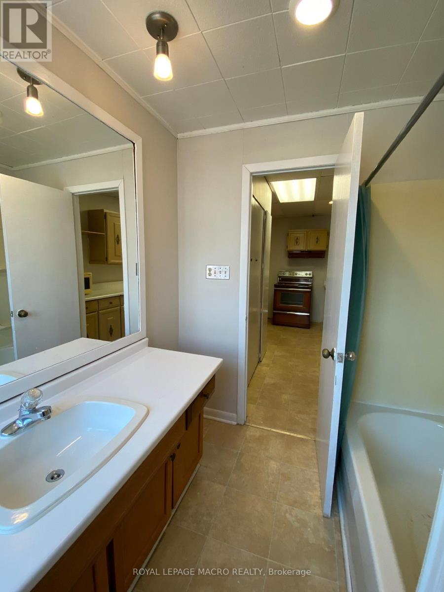 Unit C - 32 Grand River Street N, Brant, Ontario  N3L 2M2 - Photo 12 - X12612640