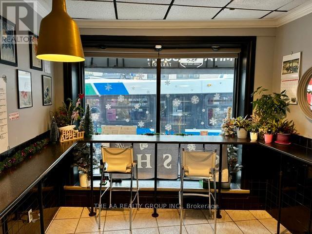 102 - 484 Richmond Street E, London East, Ontario  N6A 3E6 - Photo 4 - X12612694