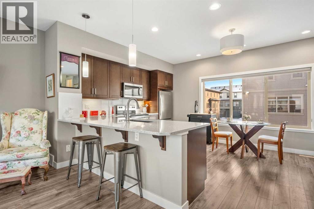 1006, 32 Horseshoe Crescent, Cochrane, Alberta  T4C 2P4 - Photo 6 - A2273994