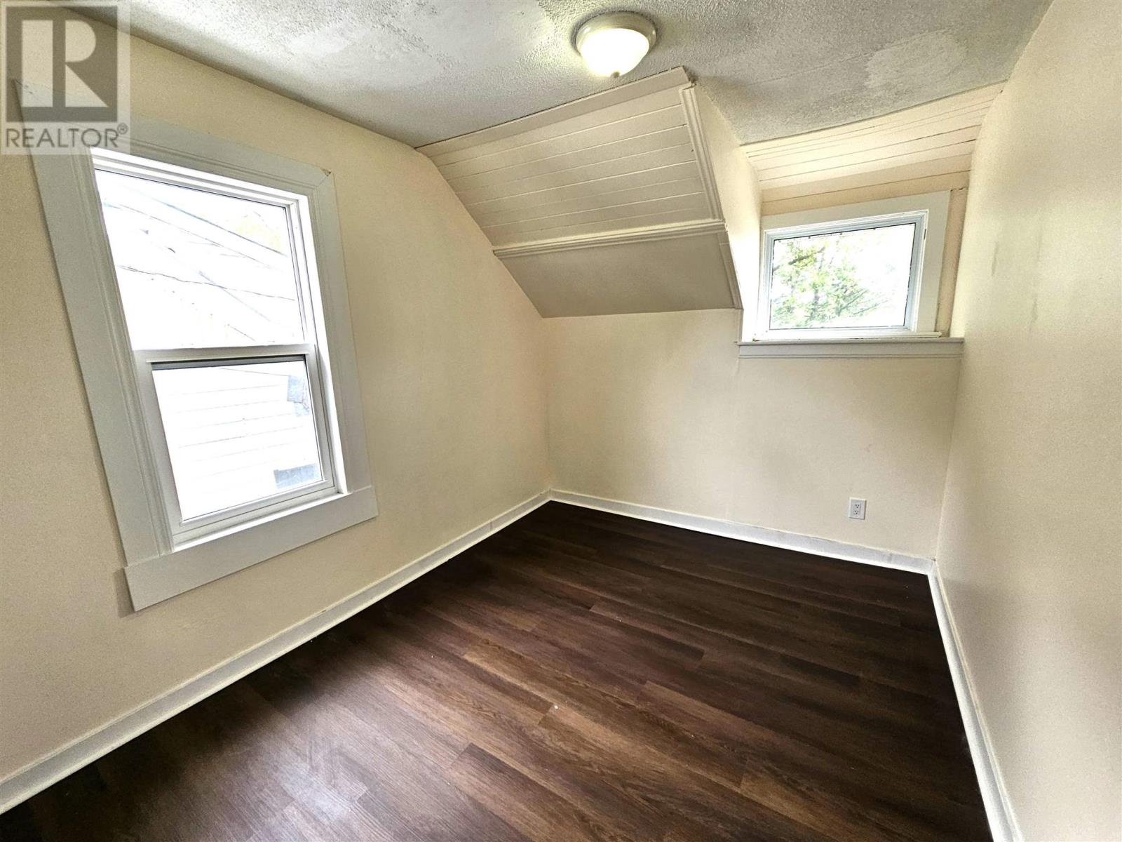 104 London St, Sault Ste. Marie, Ontario P6A 2S4 - Photo 16 - SM253439