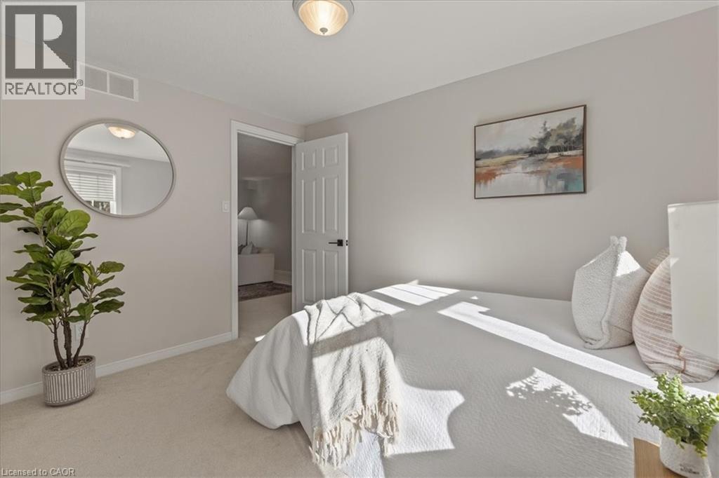 78 Freemont Street, Waterloo, Ontario  N2L 6L7 - Photo 37 - 40788250