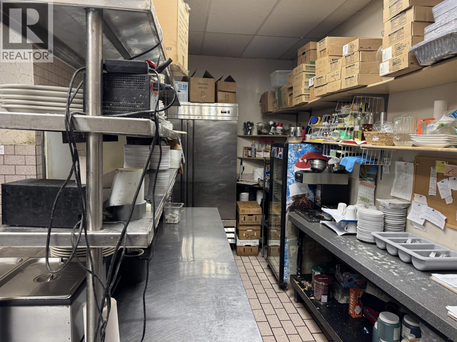 1000 Confidential Avenue, Port Coquitlam, British Columbia  V0V 0V0 - Photo 2 - C8073936