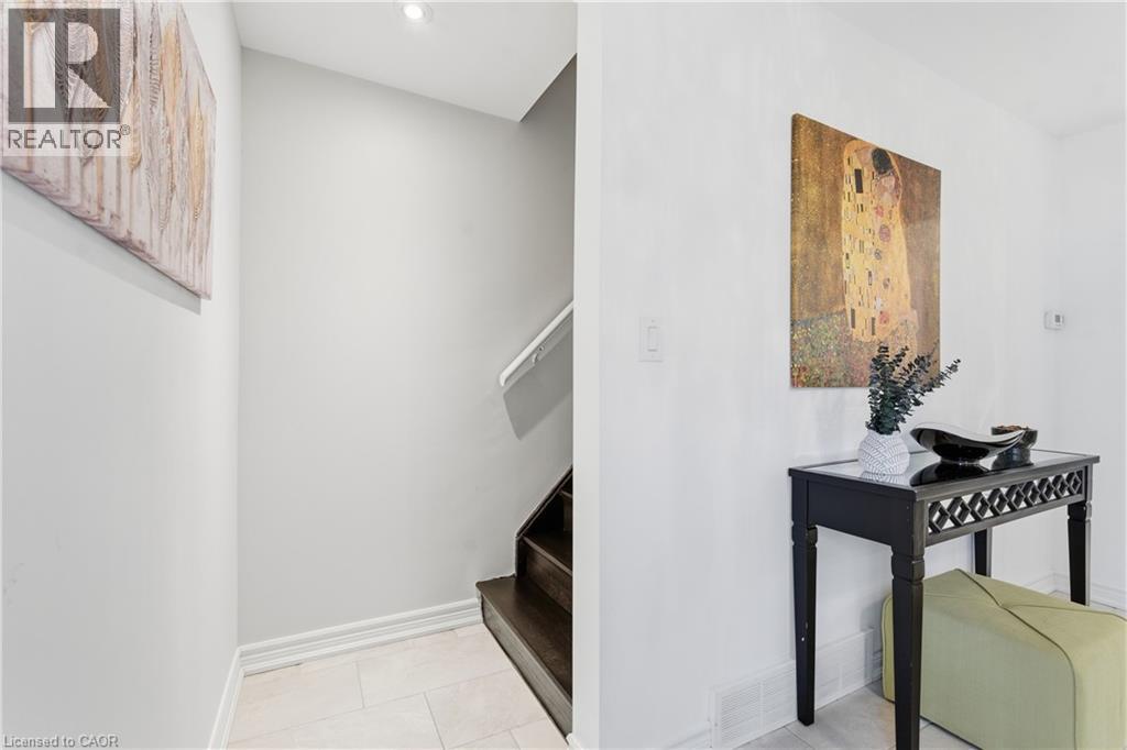 2435 Dorchester Road, Niagara Falls, Ontario  L2J 2Y9 - Photo 20 - 40788997