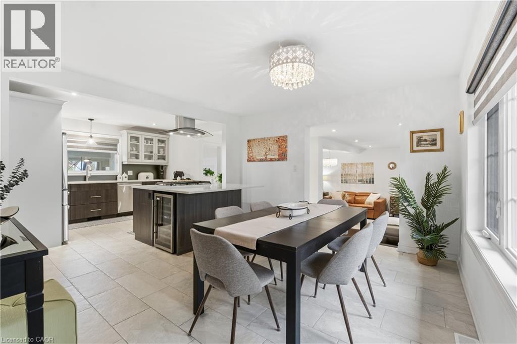 2435 Dorchester Road, Niagara Falls, Ontario  L2J 2Y9 - Photo 8 - 40788997