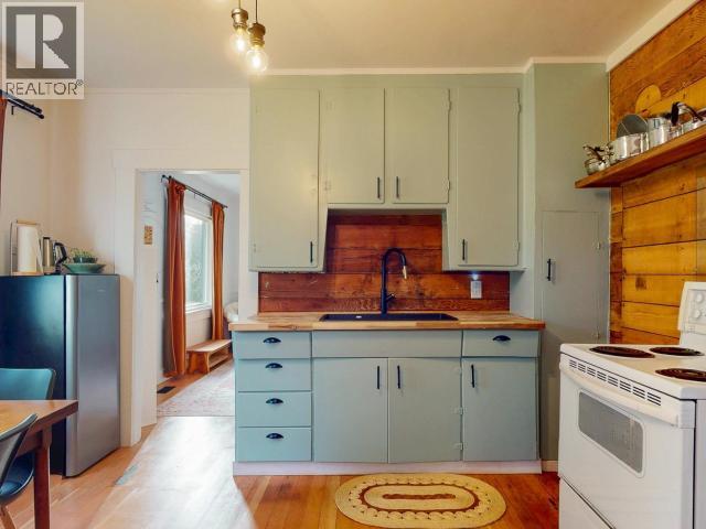 5875 Fraser Street, Powell River, British Columbia  V8A 4T6 - Photo 9 - 19528