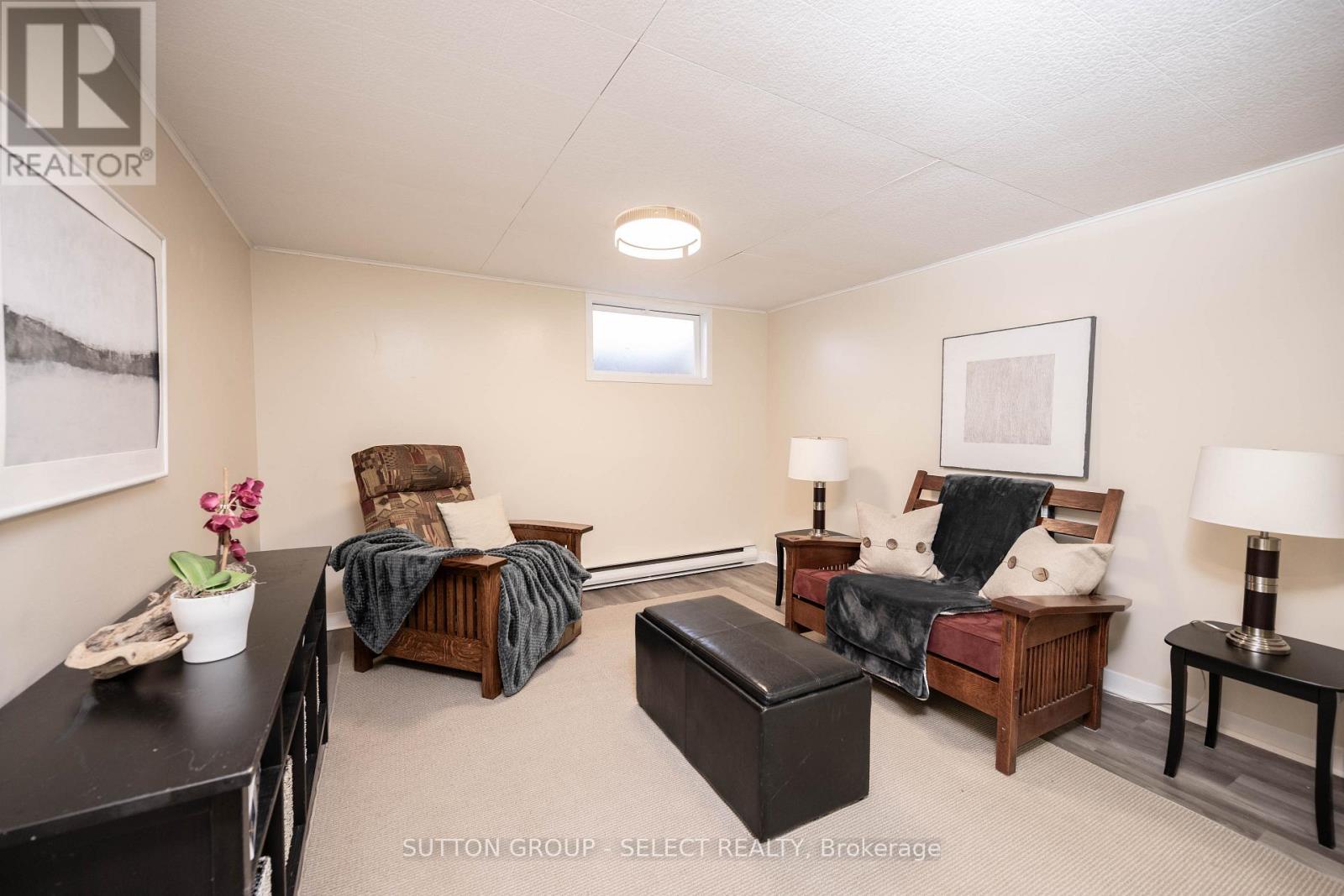 G - 111 Wellesley Crescent, London East, Ontario N5V 1J6 - Photo 9 - X12612748