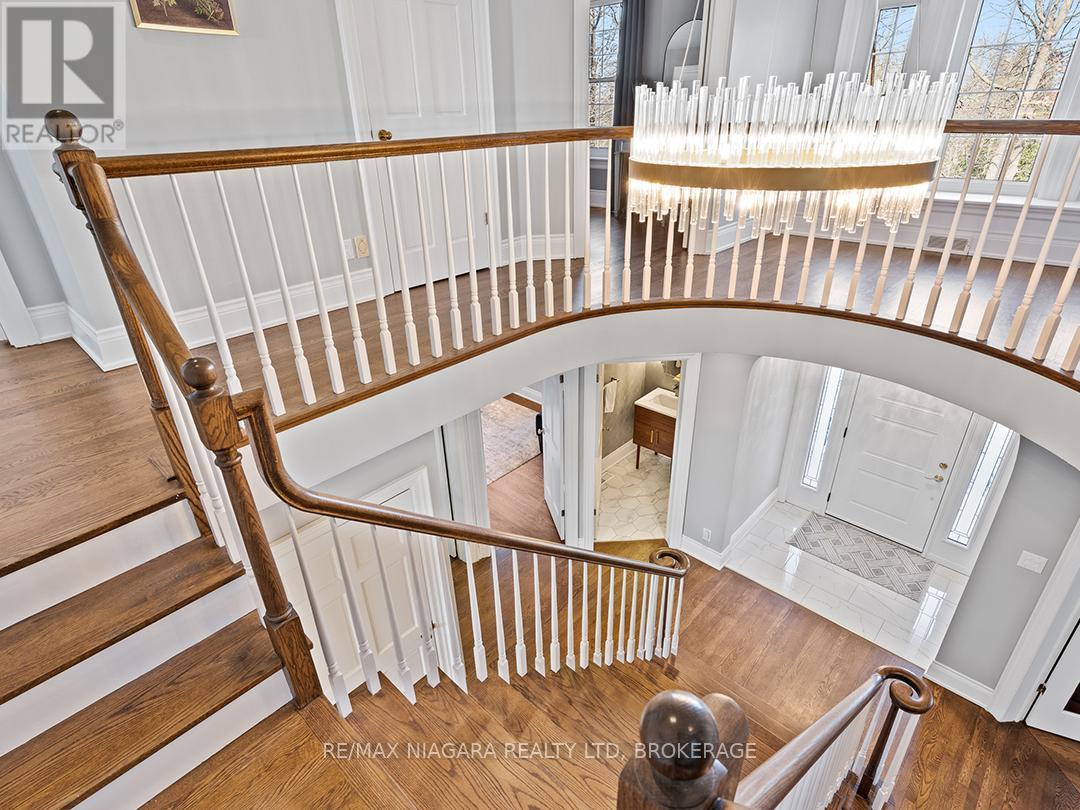 10187 Lakeshore Road W, Wainfleet (Lakeshore), Ontario  L3K 5V4 - Photo 27 - X12430583