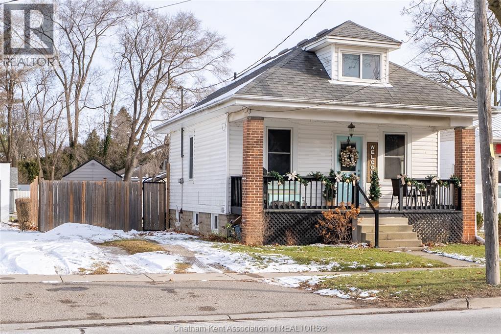 331 St George Street, Dresden, Ontario  N0P 1M0 - Photo 2 - 25031359
