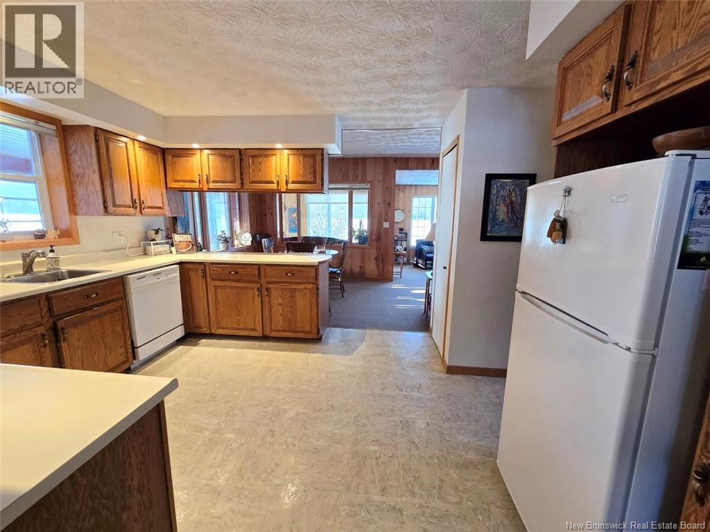 1040 Route 215, Saint-François-De-Madawaska, New Brunswick  E7A 1G9 - Photo 11 - NB131072