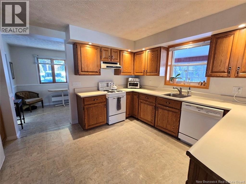1040 Route 215, Saint-François-De-Madawaska, New Brunswick  E7A 1G9 - Photo 15 - NB131072