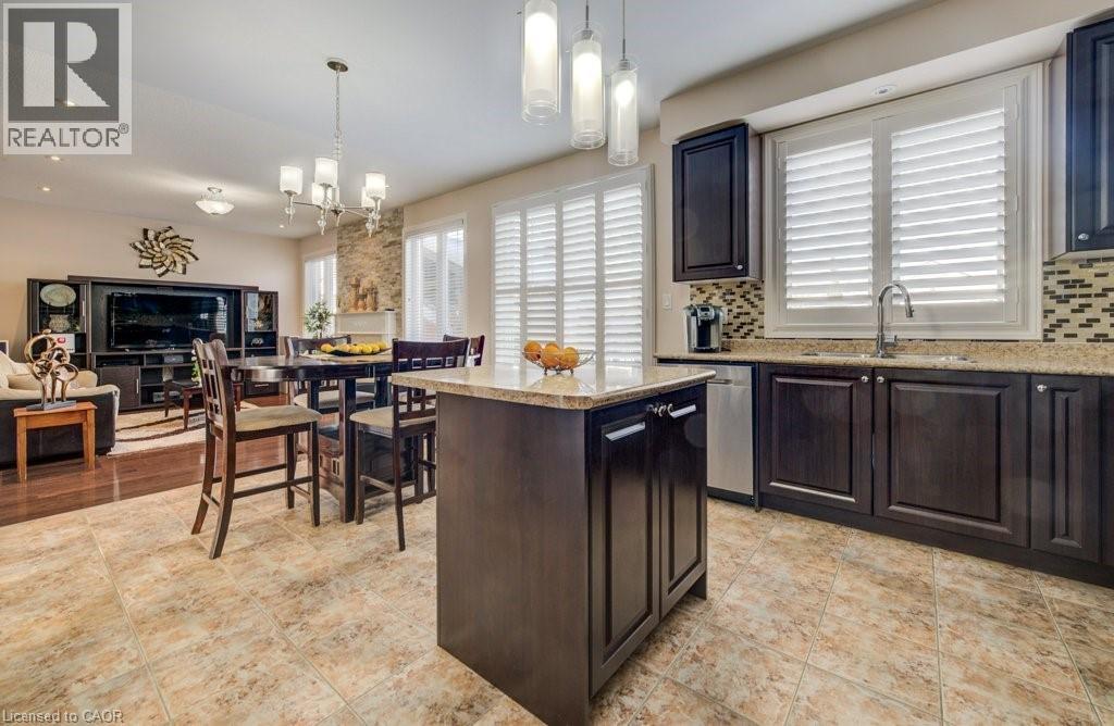 538 Thomas Slee Drive, Kitchener, Ontario  N2P 2Y7 - Photo 19 - 40791482