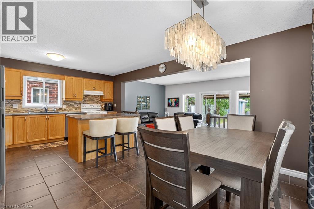 517 Thornview Place, Waterloo, Ontario  N2T 2V9 - Photo 6 - 40785684