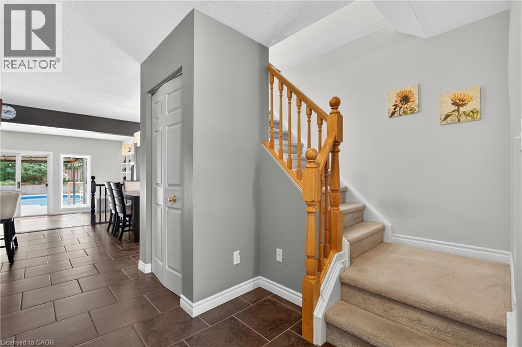 517 Thornview Place, Waterloo, Ontario  N2T 2V9 - Photo 12 - 40785684