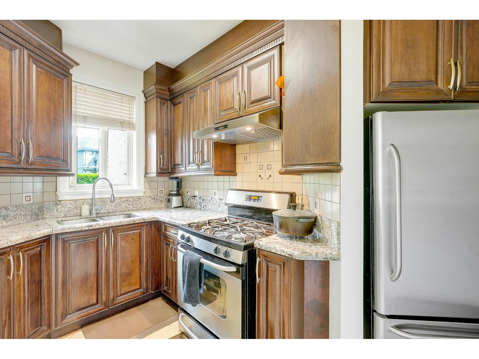 5545 127 Street, Surrey, British Columbia  V3X 3V1 - Photo 15 - R3062015