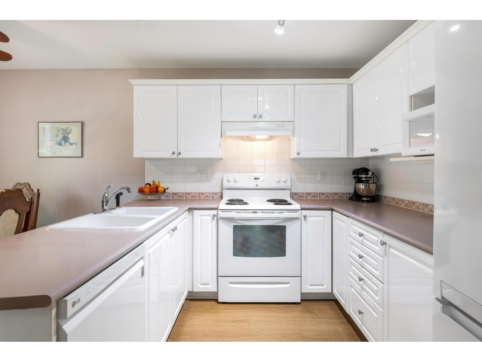 104 12155 75a Avenue, Surrey, British Columbia  V3W 1B9 - Photo 10 - R3068265