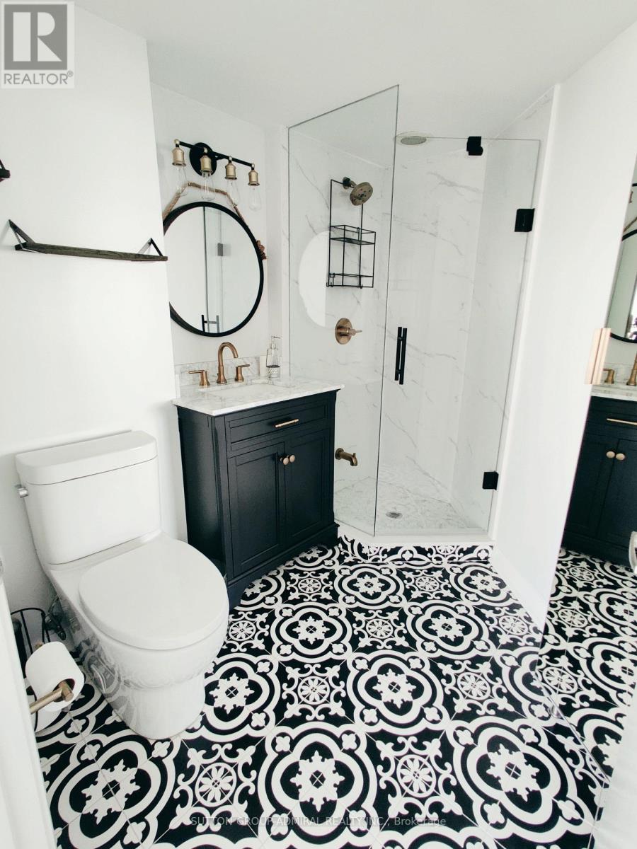 1405 - 600 Fleet Street, Toronto, Ontario  M5V 1B7 - Photo 3 - C12612776