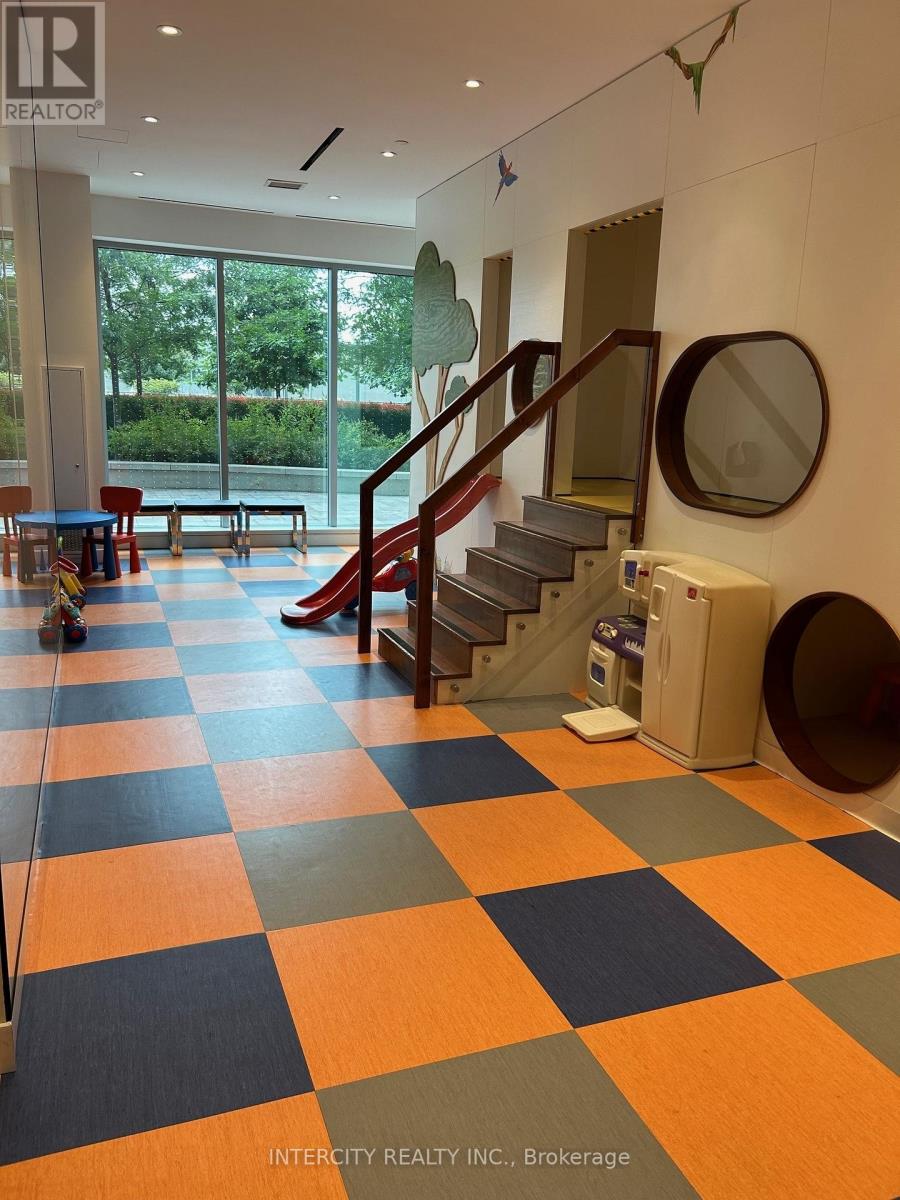 608 - 31 Tippett Road, Toronto, Ontario  M3H 0C8 - Photo 17 - C12612872