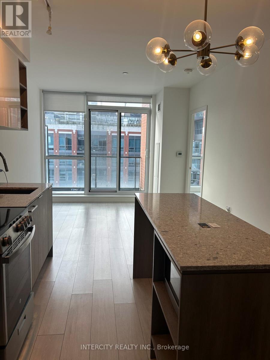 608 - 31 Tippett Road, Toronto, Ontario  M3H 0C8 - Photo 3 - C12612872