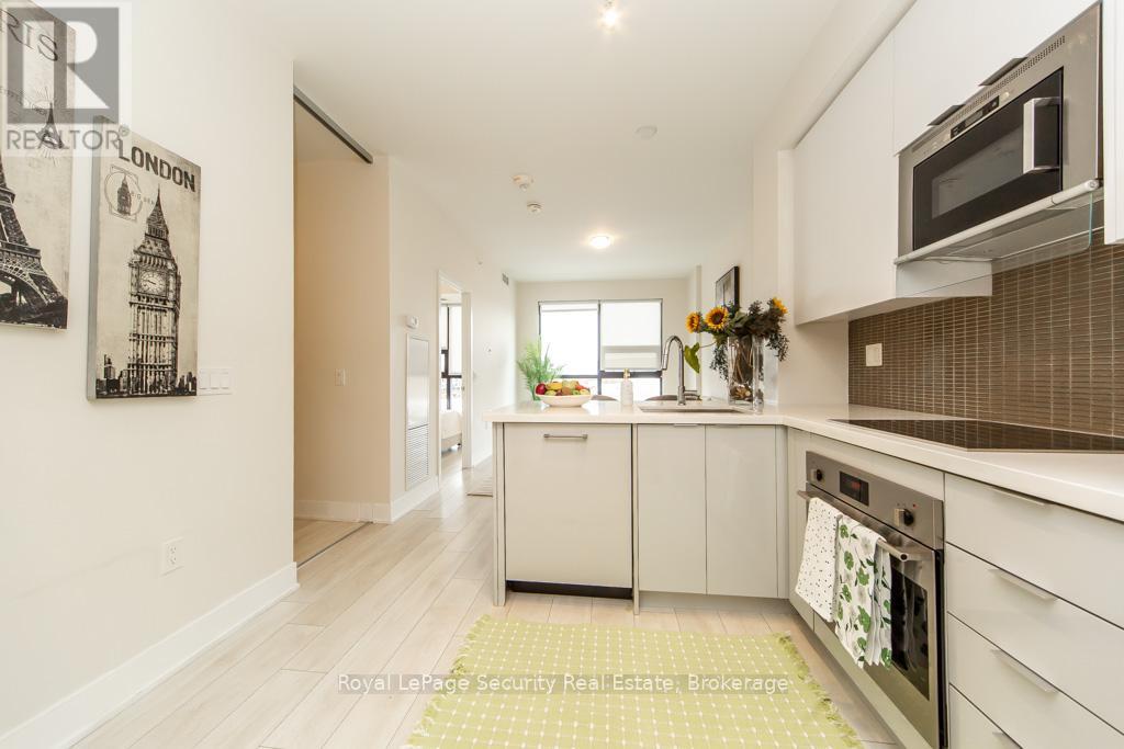 314 - 2916 Highway 7 Road, Vaughan, Ontario  L4K 0K6 - Photo 5 - N12612780