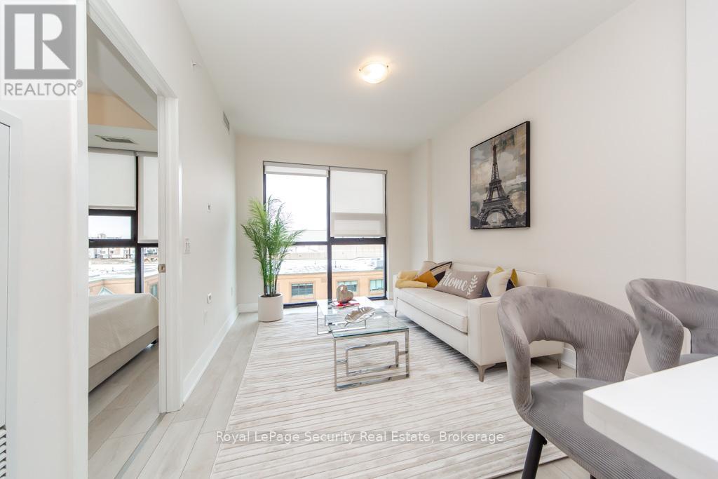 314 - 2916 Highway 7 Road, Vaughan, Ontario  L4K 0K6 - Photo 7 - N12612780