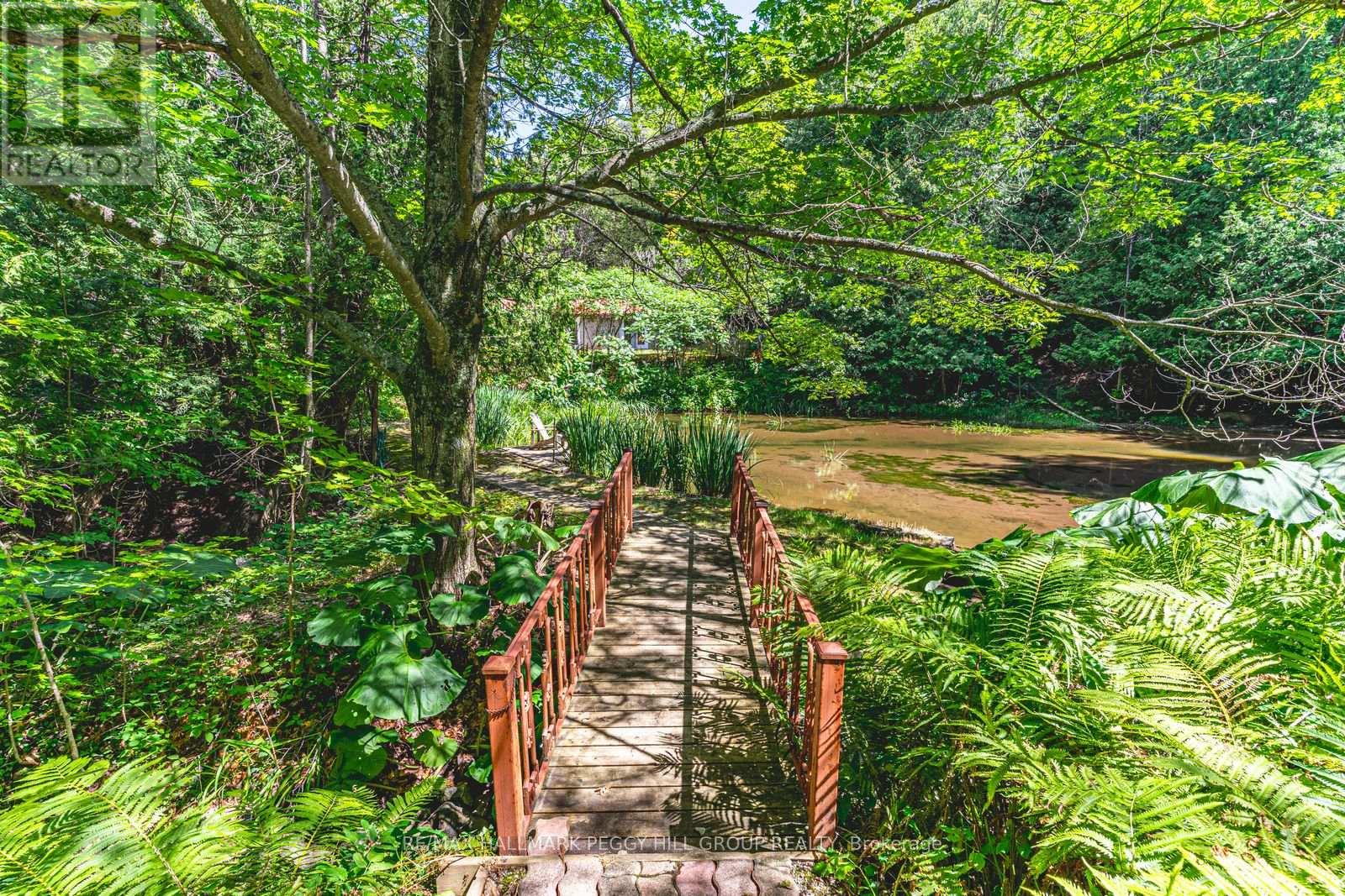 8275 County Road 9, Clearview, Ontario  L0M 1G0 - Photo 21 - S12612816