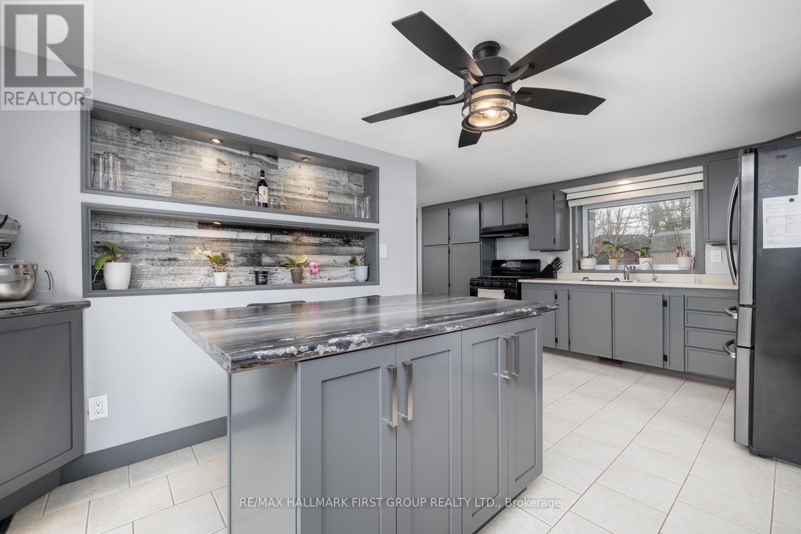 6386 Bluebird Street, Ramara, Ontario L3V 6H6 - Photo 9 - S12612818