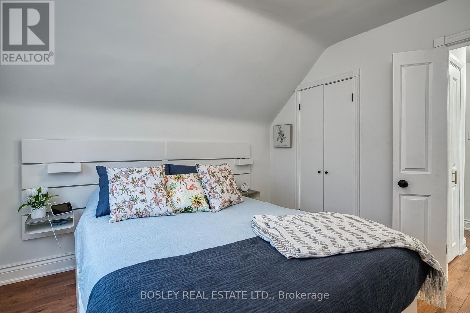 29 Patika Avenue, Toronto, Ontario M9N 2E7 - Photo 31 - W12609776