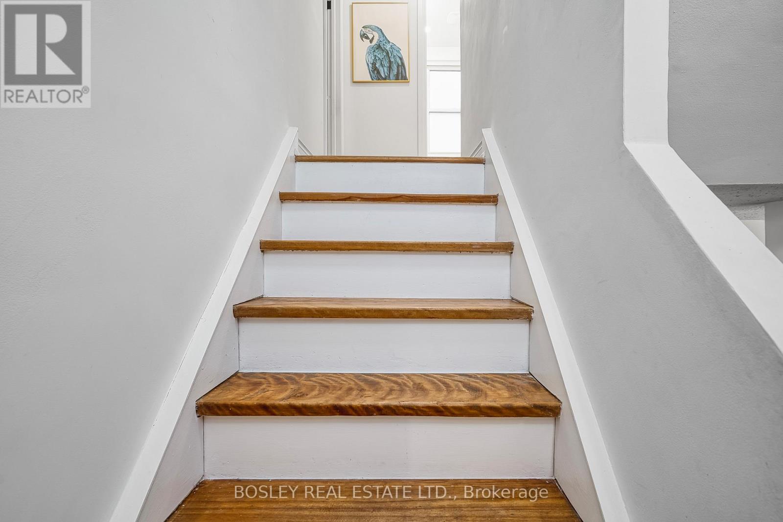 29 Patika Avenue, Toronto, Ontario M9N 2E7 - Photo 21 - W12609776