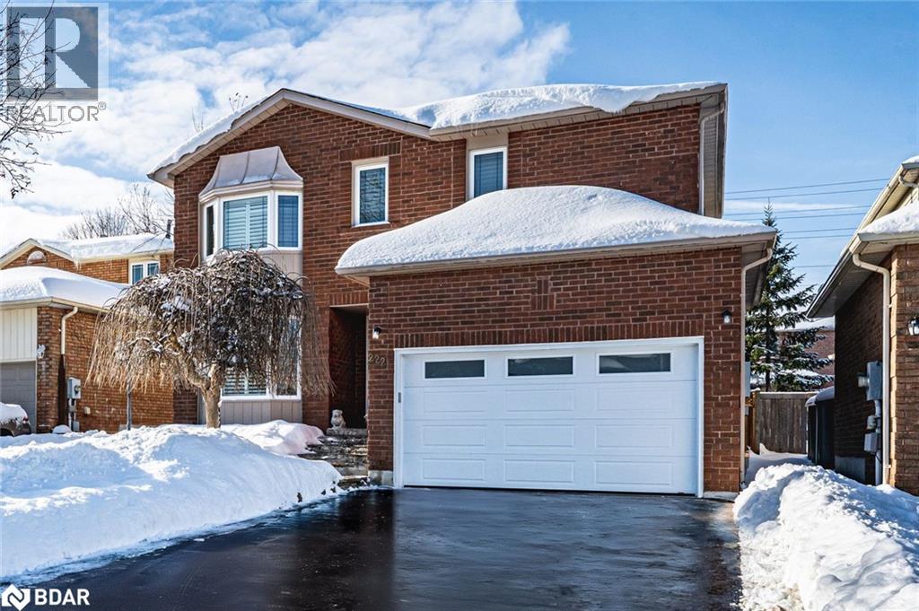 222 Bishop Drive, Barrie, Ontario L4N 6X8 - Photo 1 - 40789160
